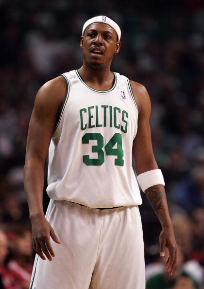 队友底角获 队友底角获